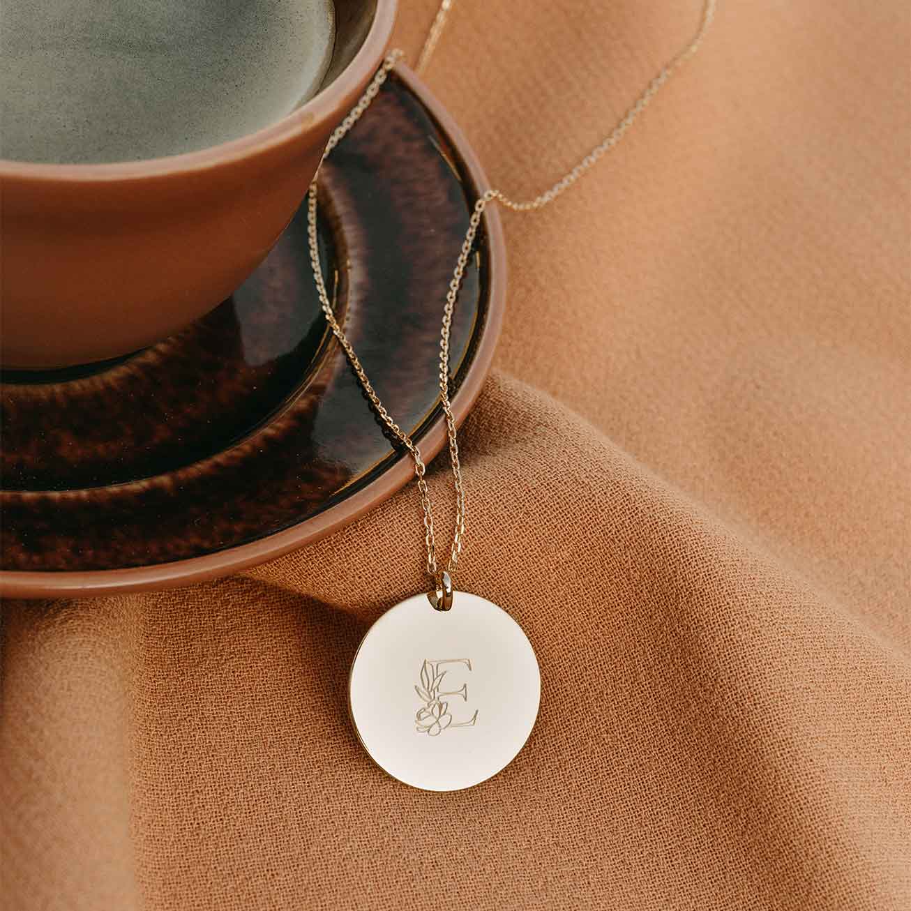 Médaille personnalisée Douces Fleurs