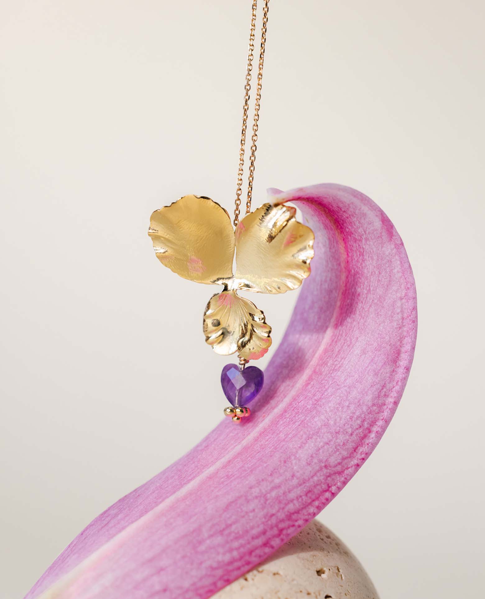 Collier Pensée MM + coeur améthyste