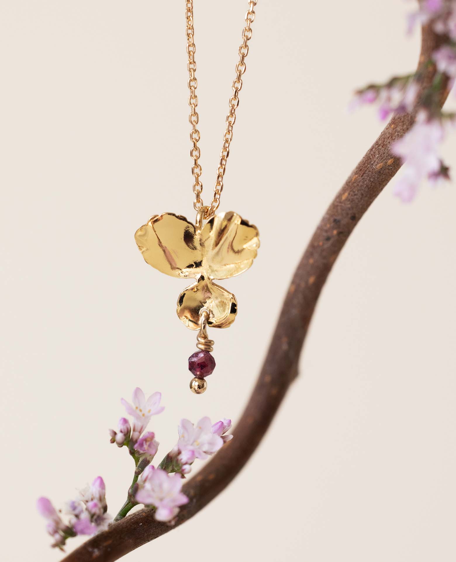 Collier Pensée PM / janvier grenat