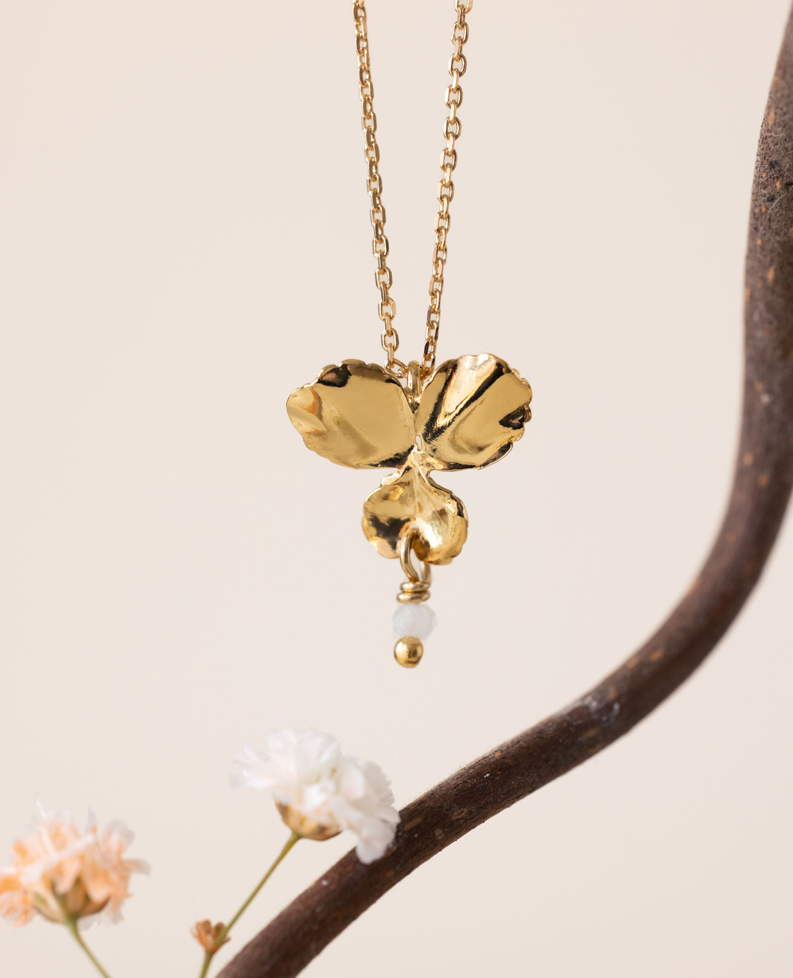 Collier Pensée PM / avril pierre de lune