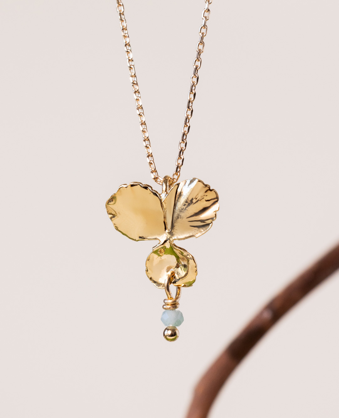 Collier Pensée PM / mai émeraude