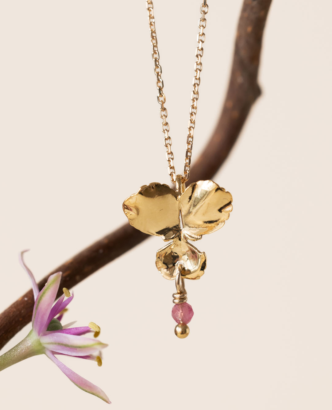 Collier Pensée PM / juillet rubis