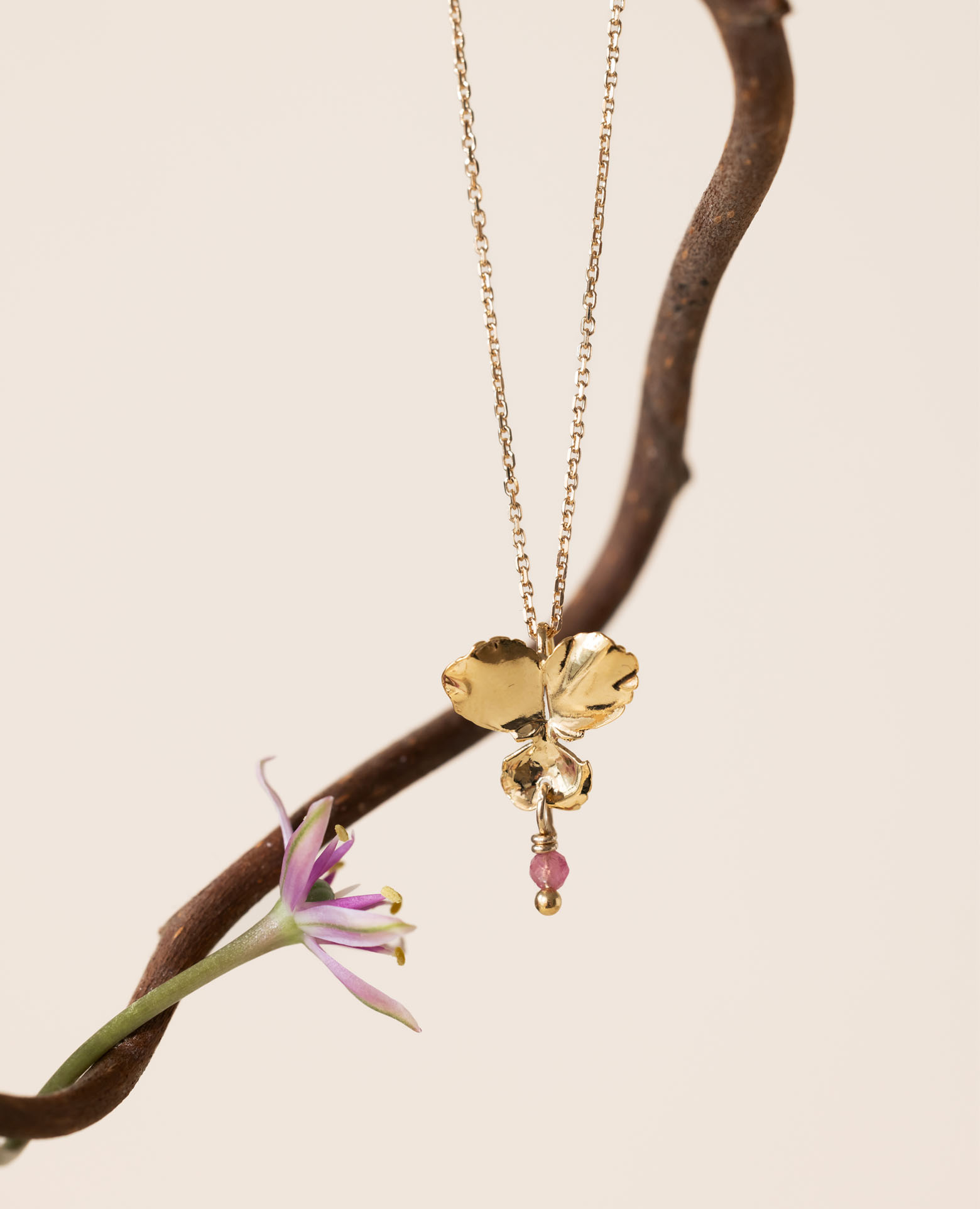 Collier Pensée PM / juillet rubis