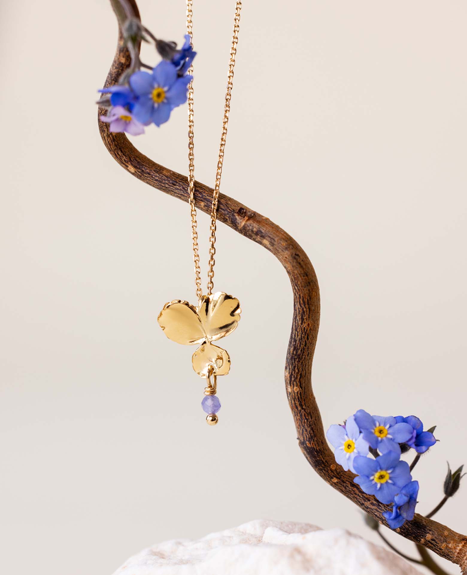 Collier Pensée PM / décembre tanzanite