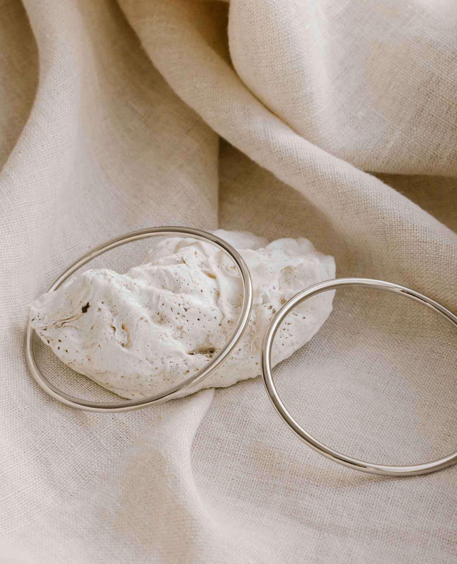 Bracelet jonc <i>argent massif</i>