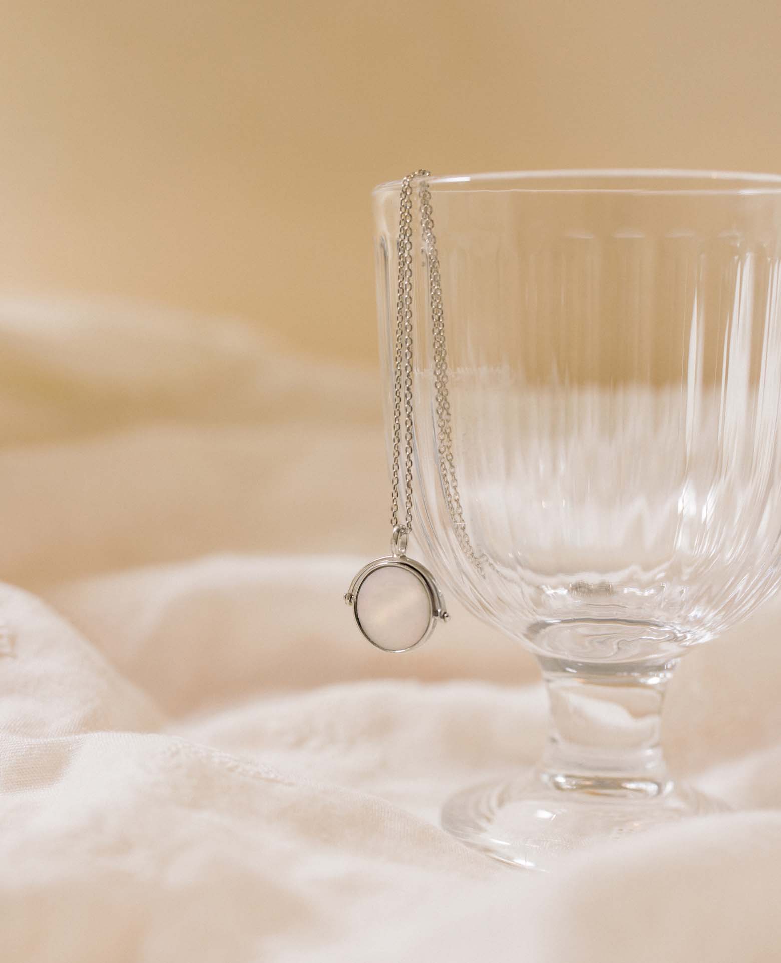 Collier nacre personnalisé prénom argent