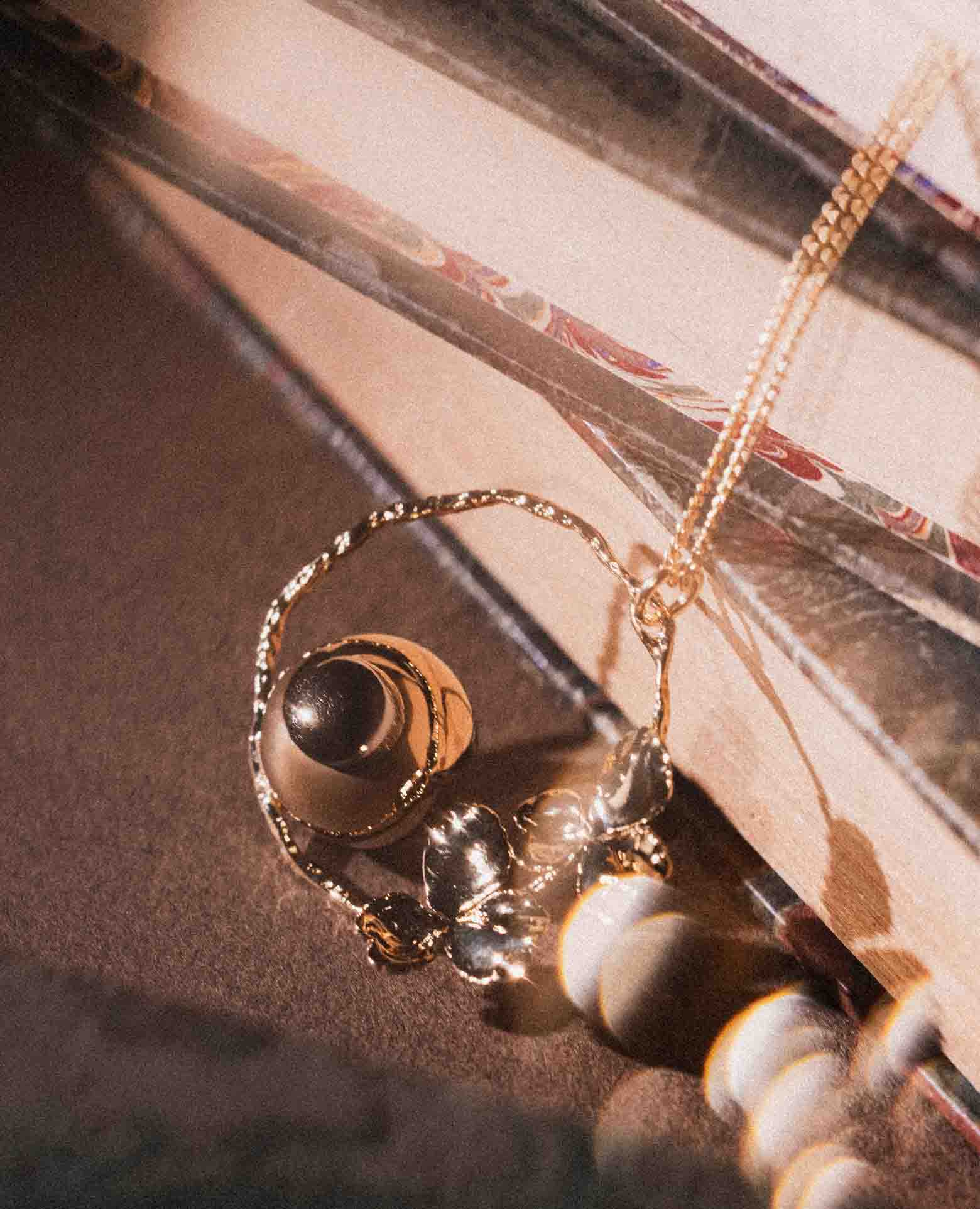 Bola Sélène pensée or