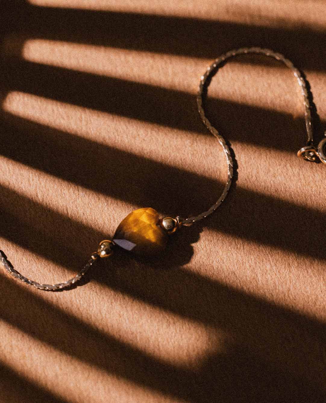 Bracelet coeur pierre Oeil de tigre