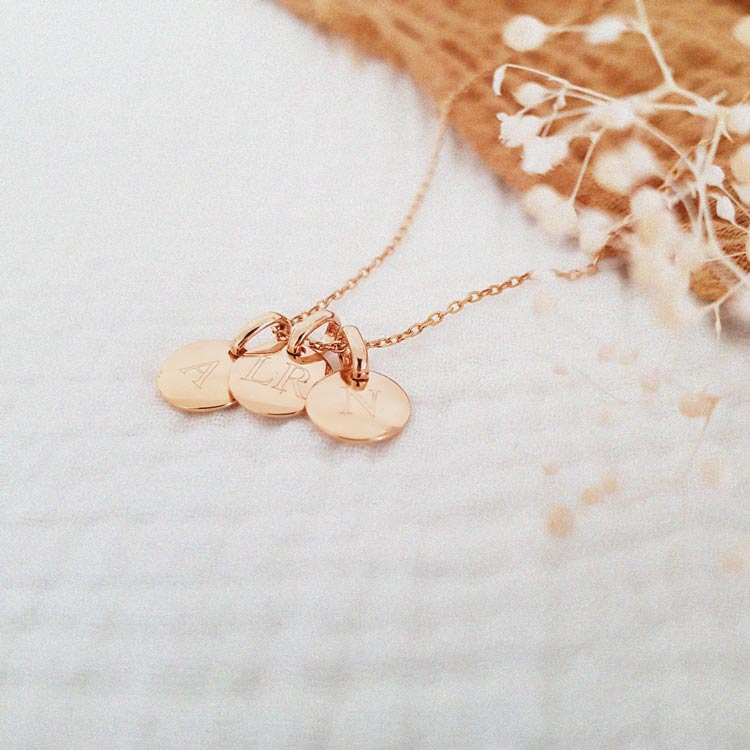 collier 3 petites médailles