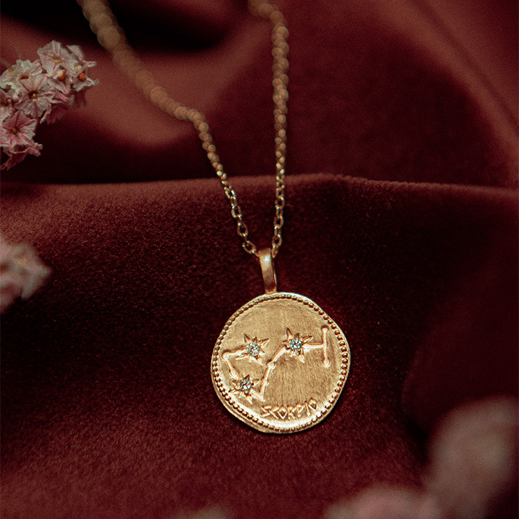 Collier astro Scorpion