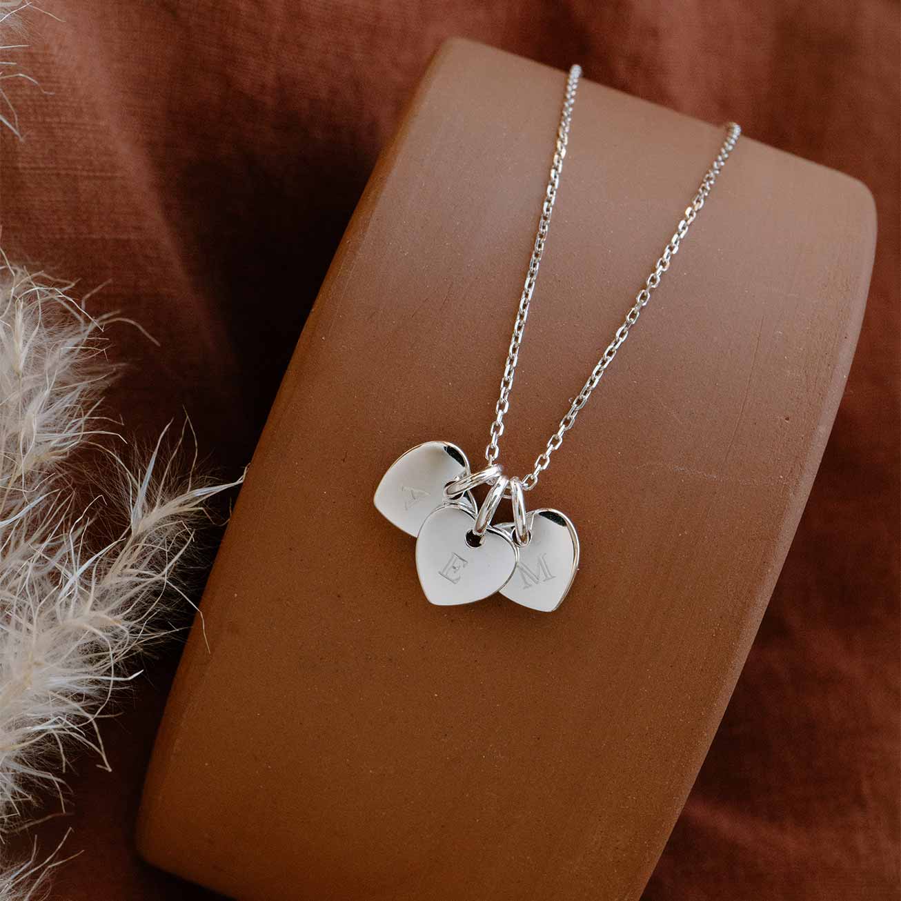 Collier petits coeurs personnalisés