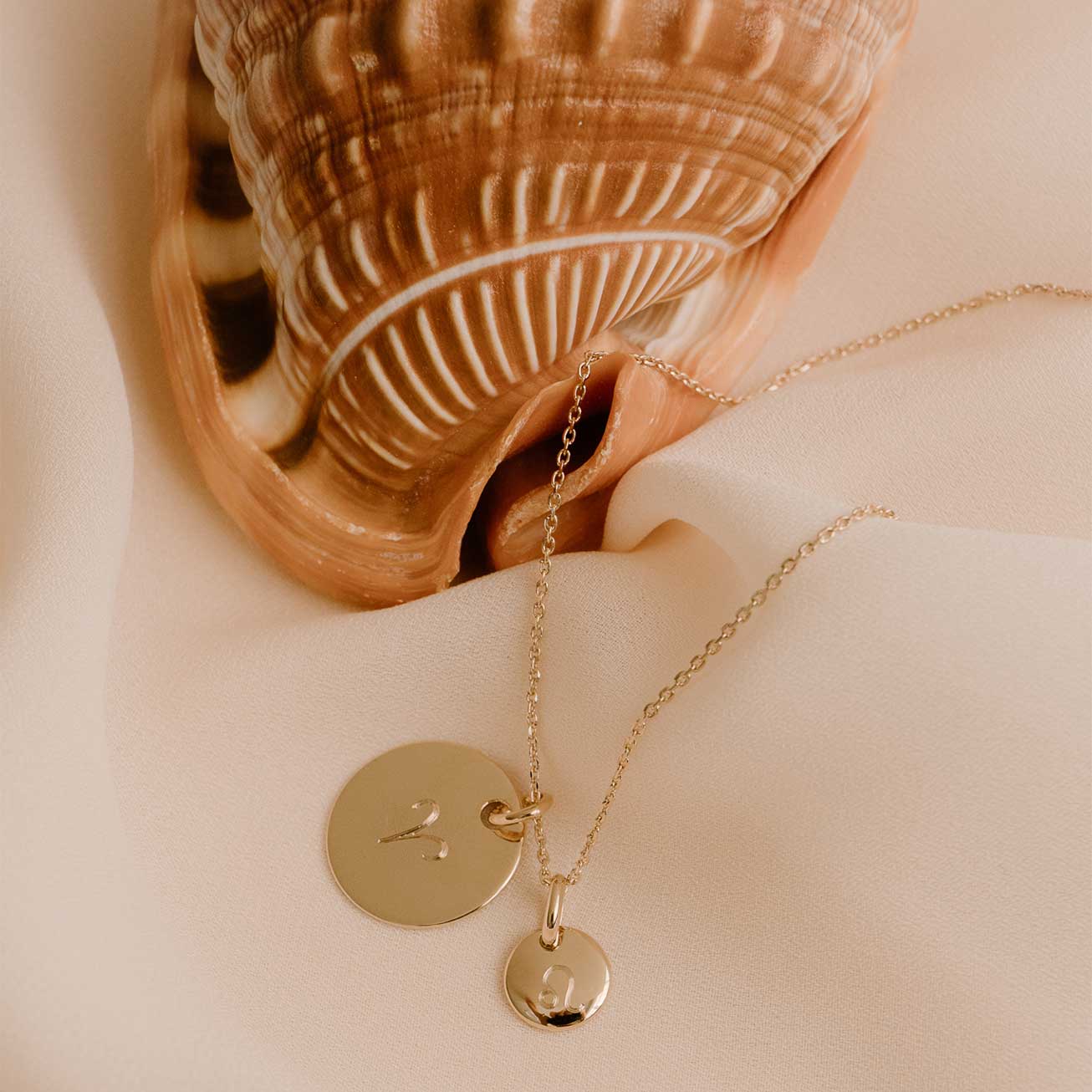 Collier astro ascendant plaqué or