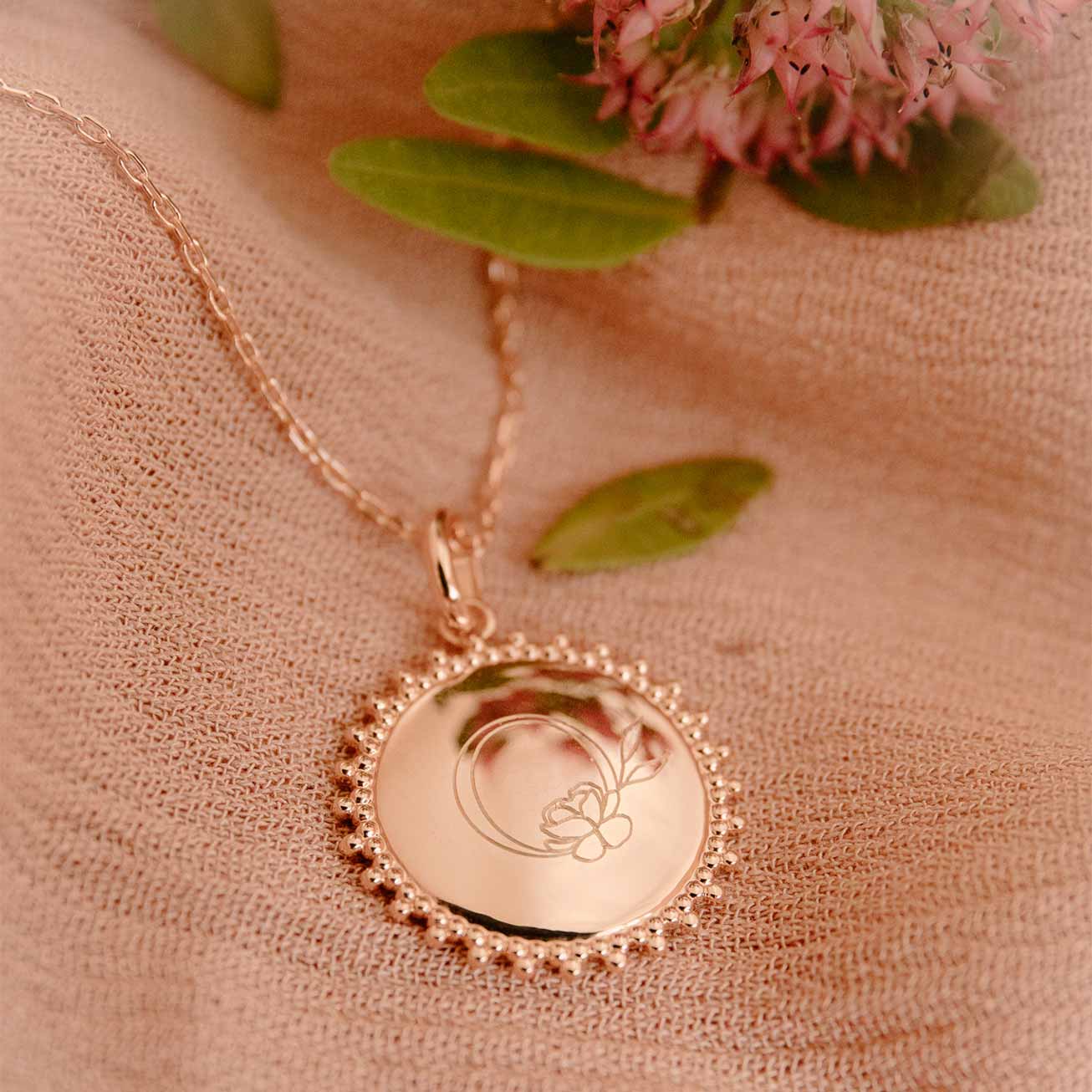 Collier soleil plaqué or rose