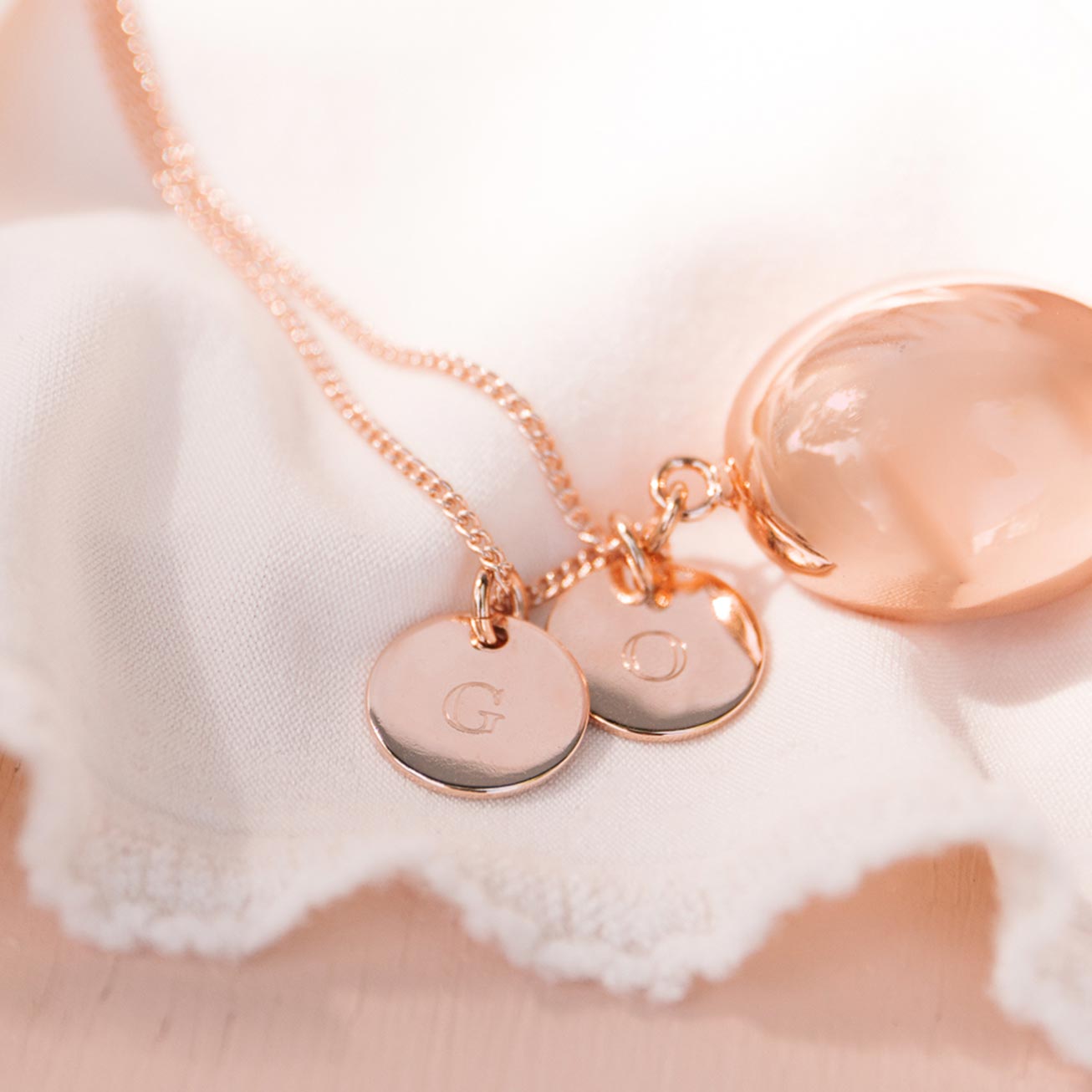 Bola oeuf personnalisable or rose