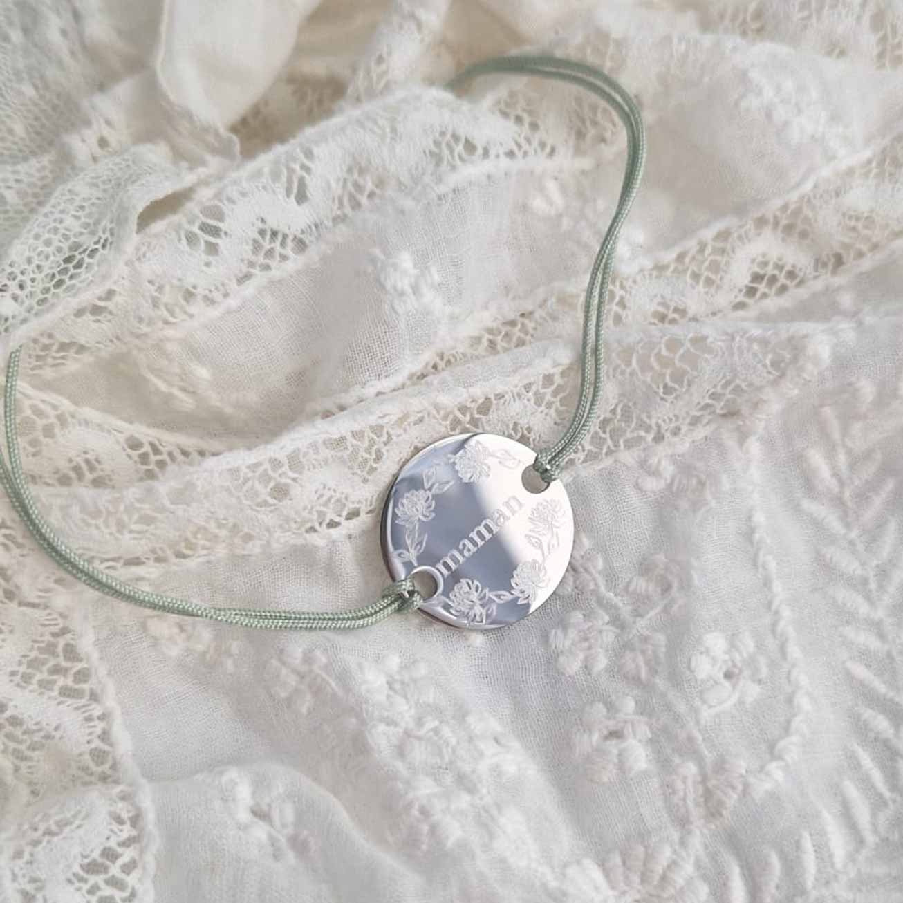 Bracelet personnalisé Maman couronne de fleurs