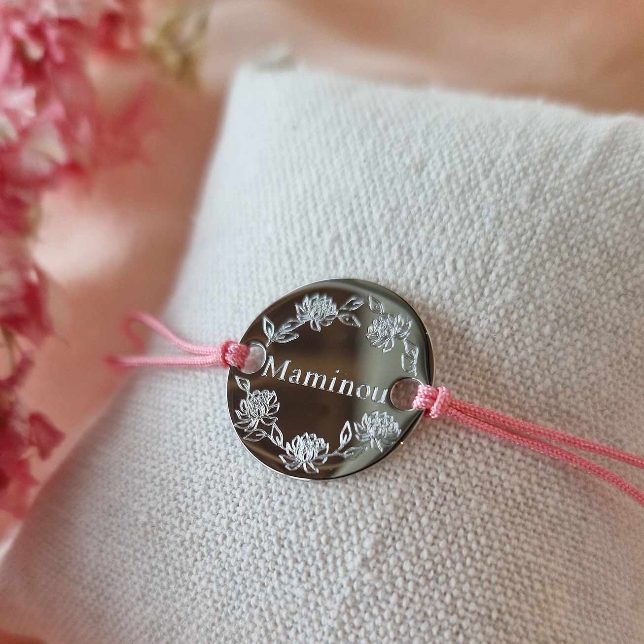 Bracelet mamie personnalisé couronne de fleurs