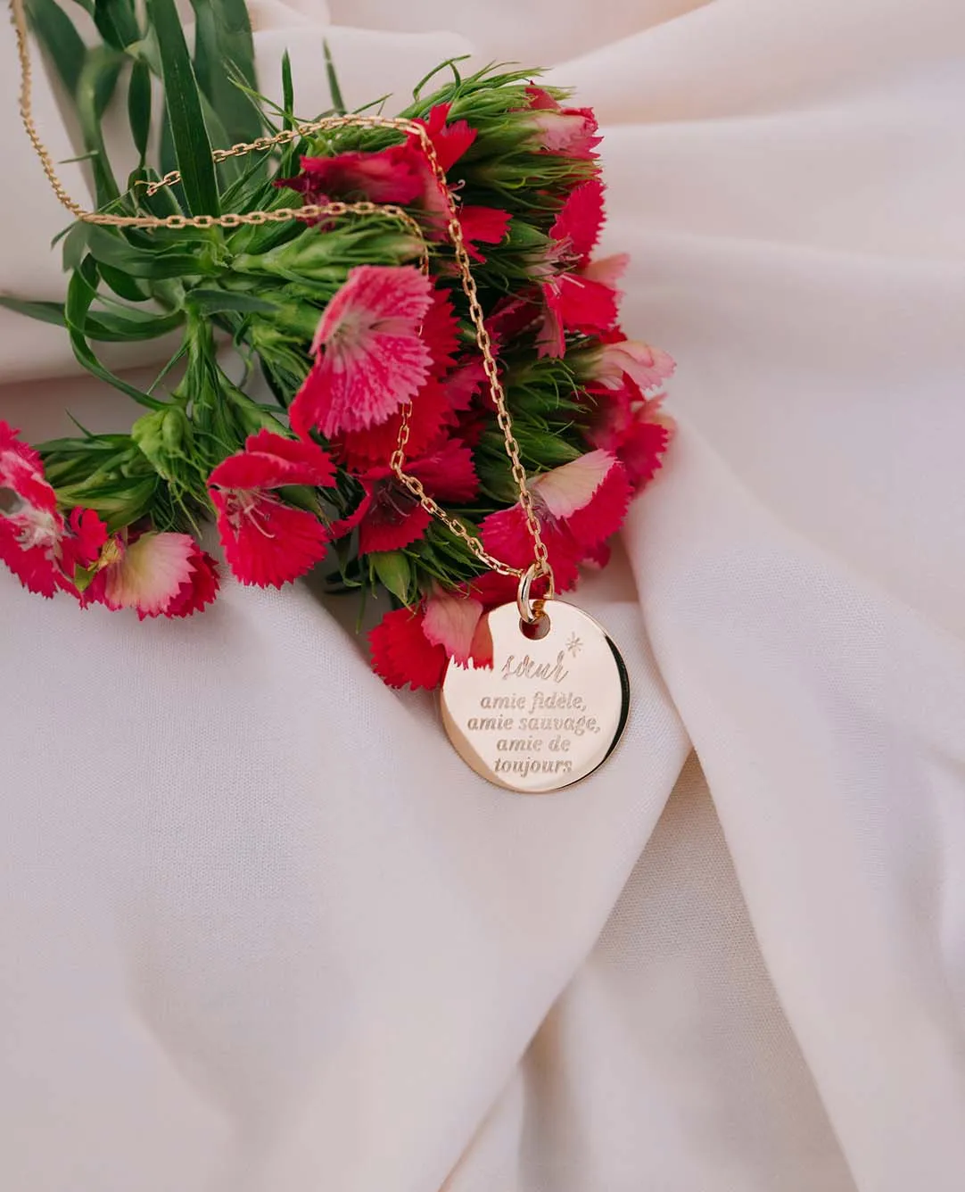 Collier personnalisé sœur <i>amie fidèle</i>