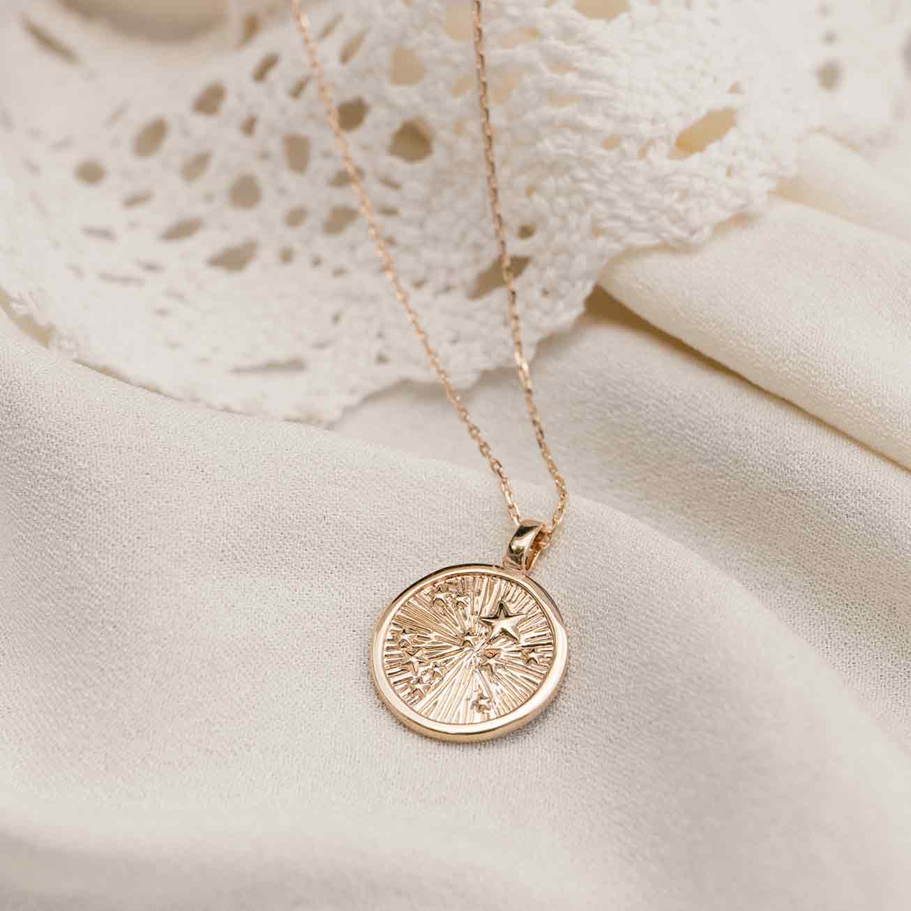 médaille bapteme étoile relief