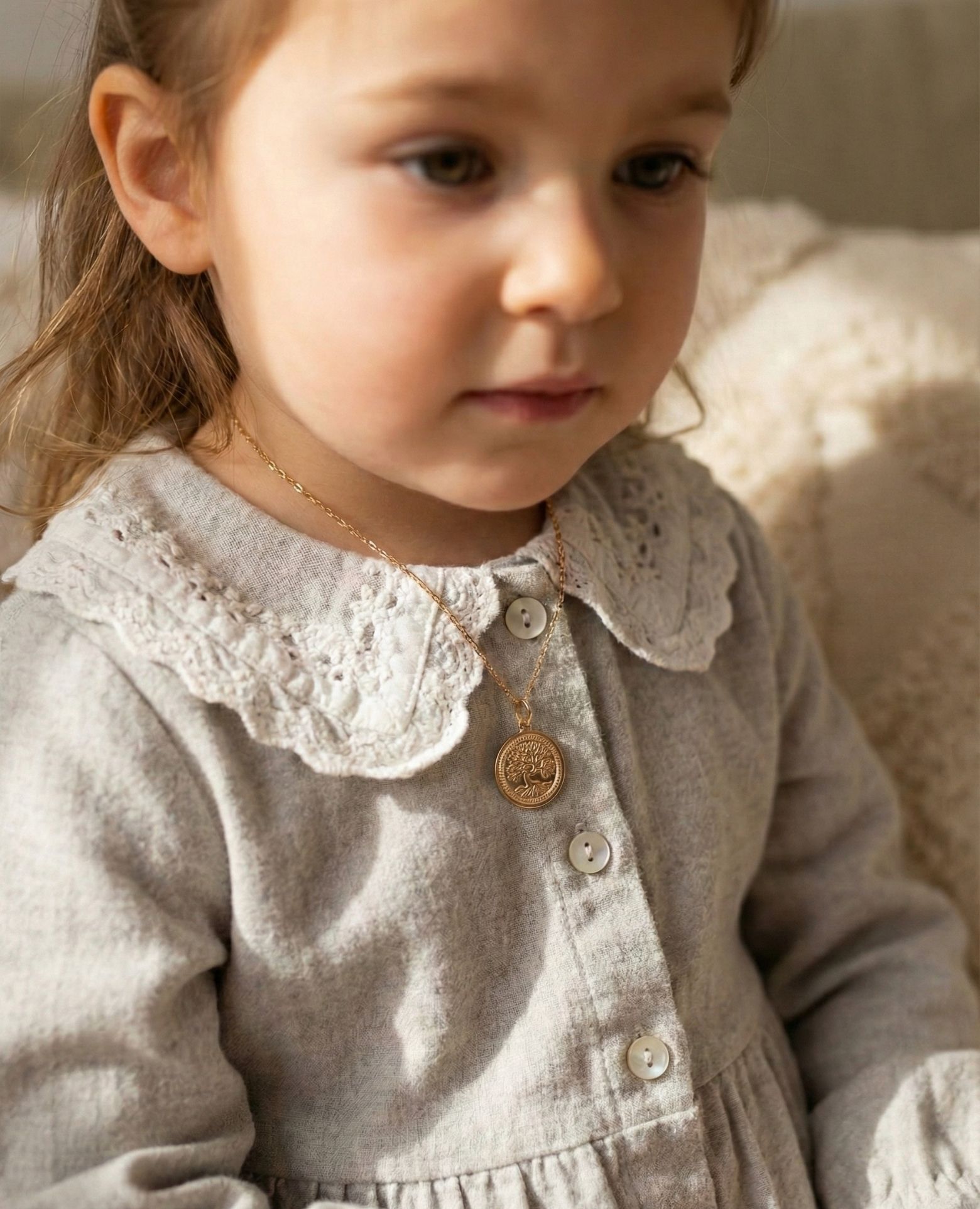 Médaille baptême arbre de vie relief