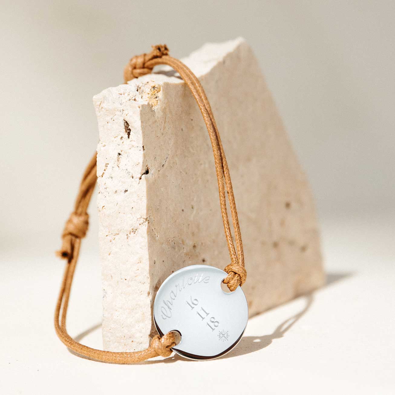 Bracelet personnalisé prénom enfant / étoile