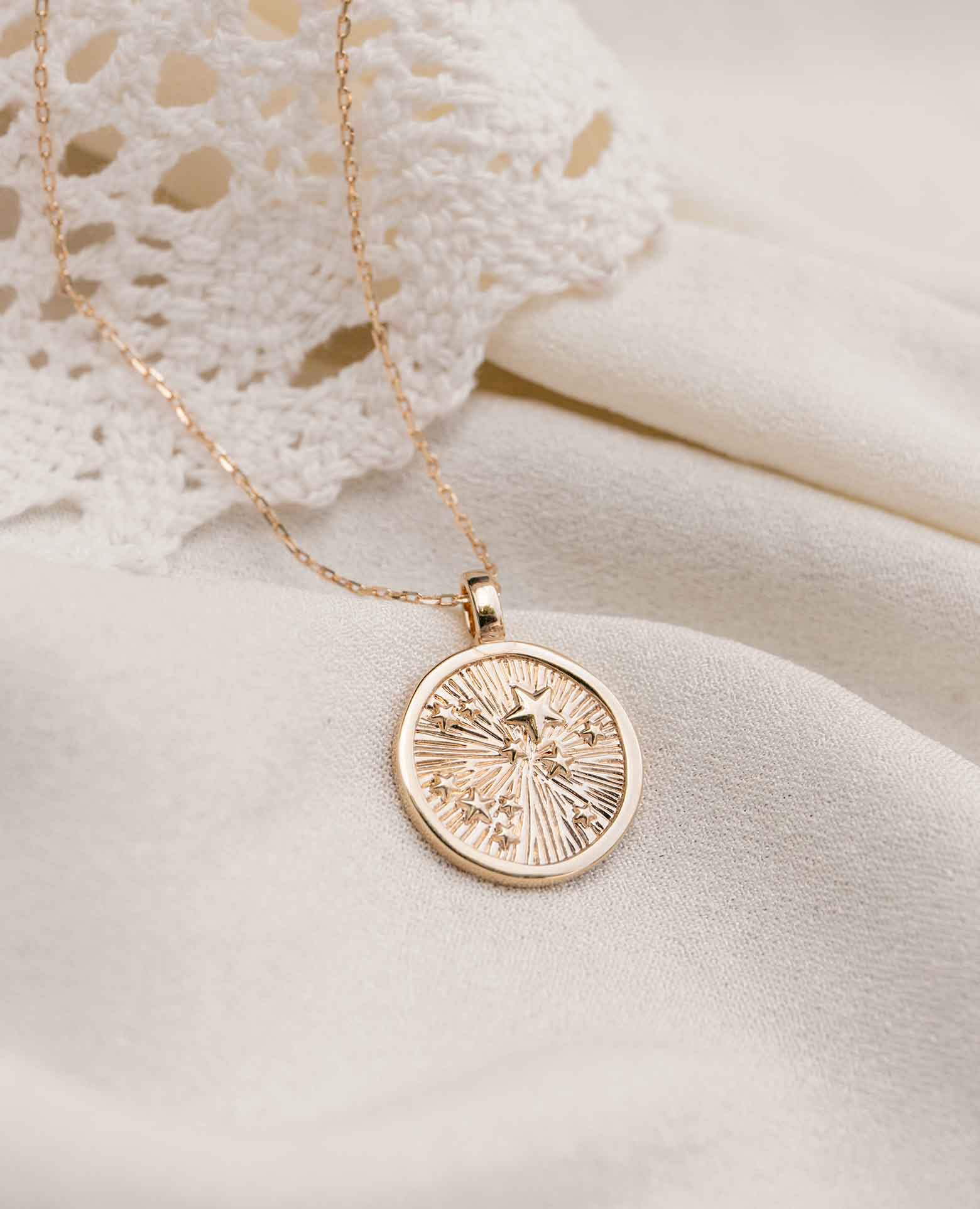 Collier enfant plaqué or Nuée d'étoiles 