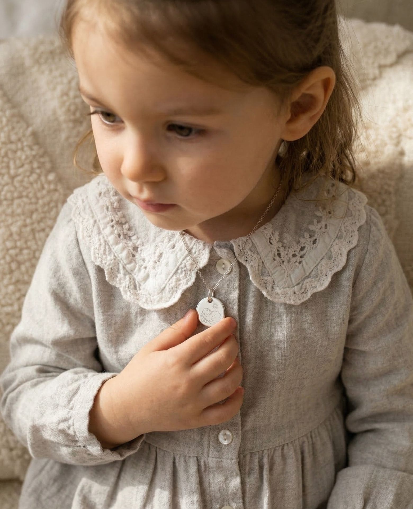 Médaille de baptême agneau argent