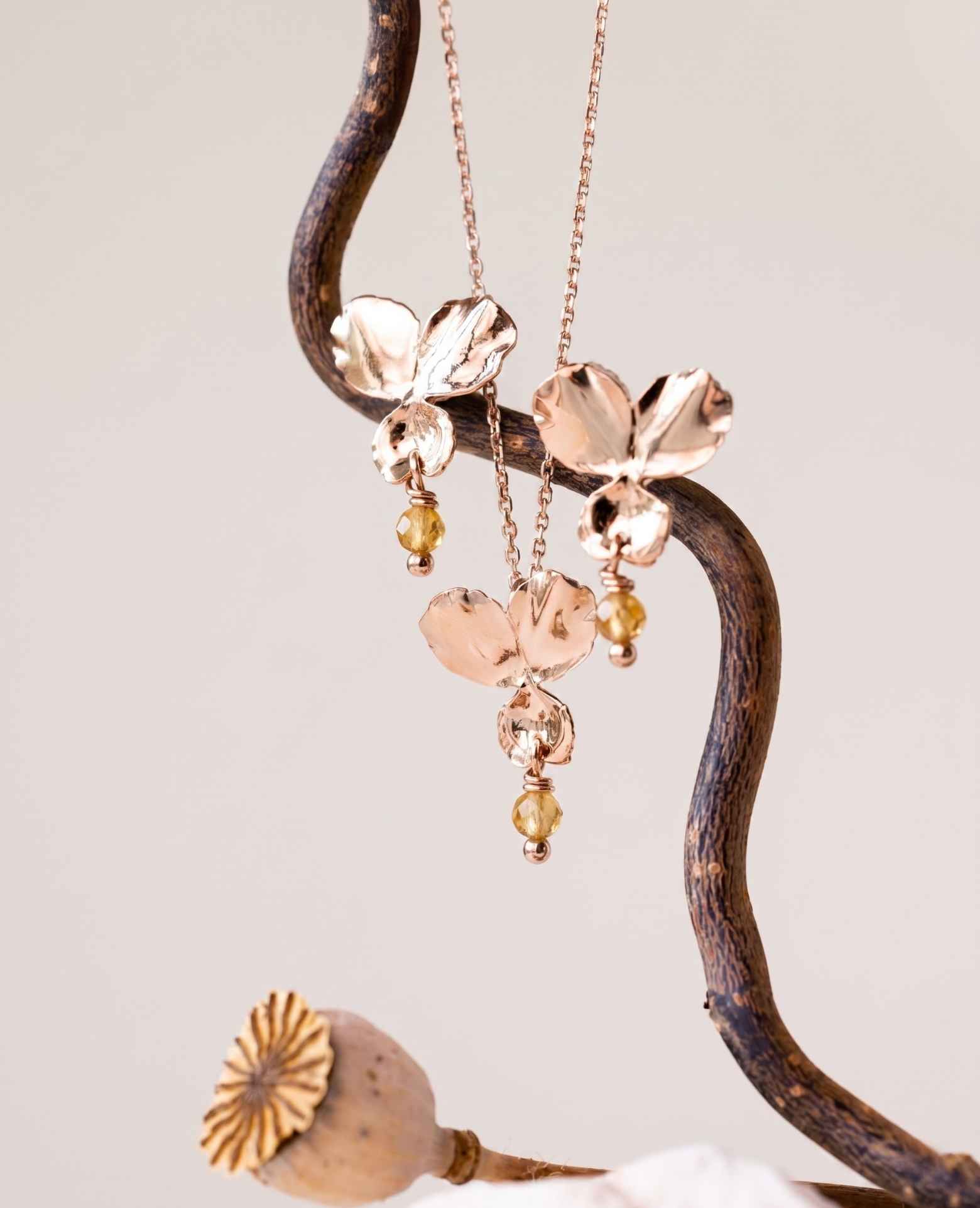 Boucles d'oreilles Citrine et <i>Pensée</i>