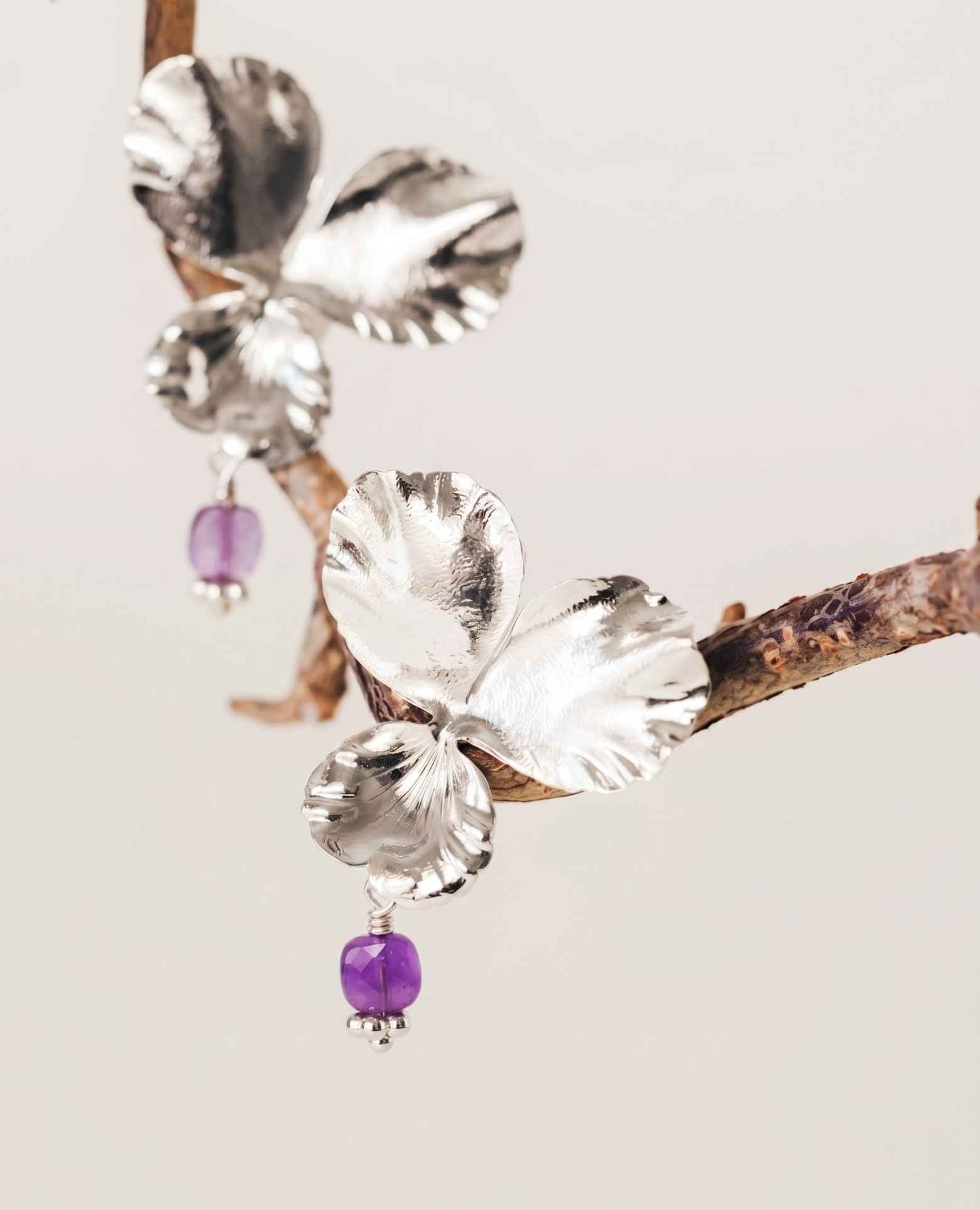 Boucles d'oreilles pierre d'Améthyste carrée <i>Pe