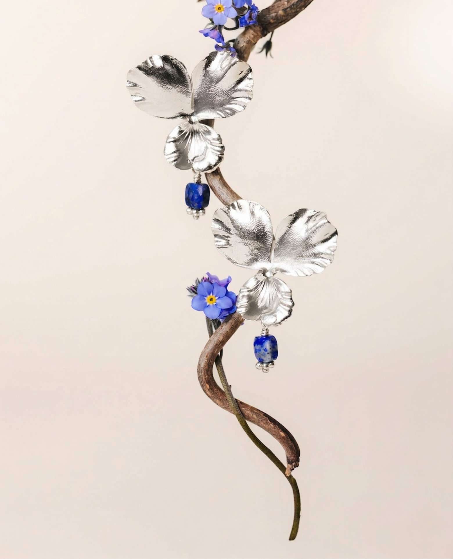 Boucles d'oreilles <i>Pensée</i> pierre de naissan